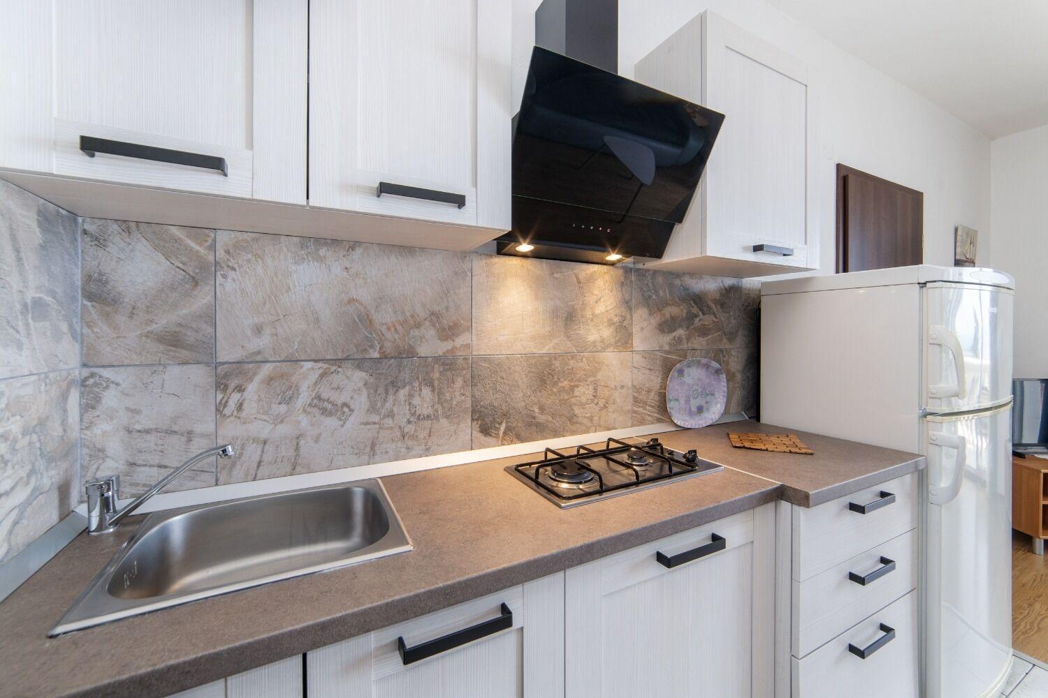 Apartments More Брист Екстериор снимка
