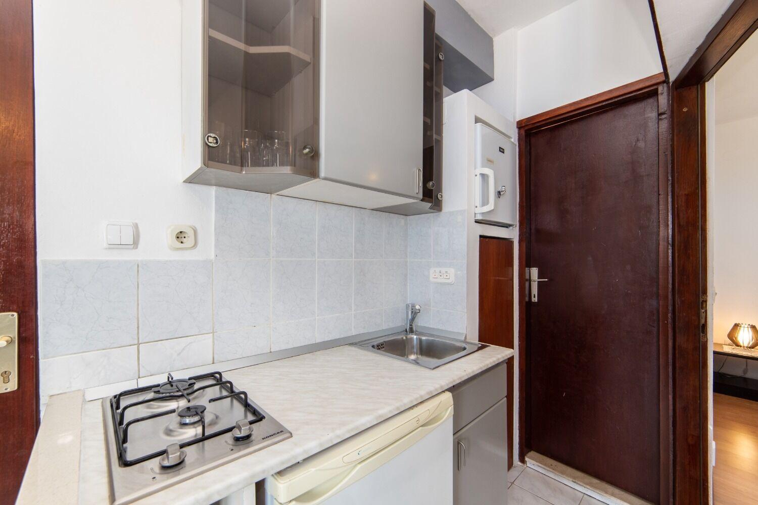 Apartments More Брист Екстериор снимка